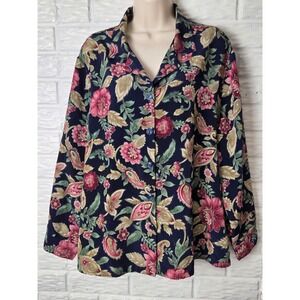 BON WORTH blouse Women's Petite size 1X Button up Beautiful polyester Floral